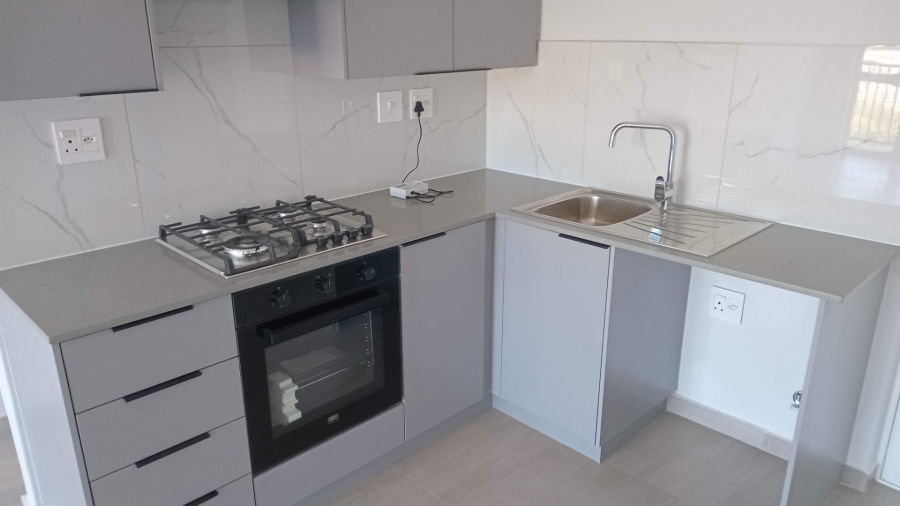 2 Bedroom Property for Sale in Table View Western Cape